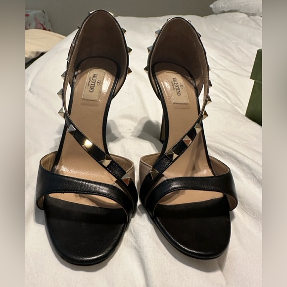 Valentino Rockstud Leather Sandles 8 1/2 - Picture 1 of 7